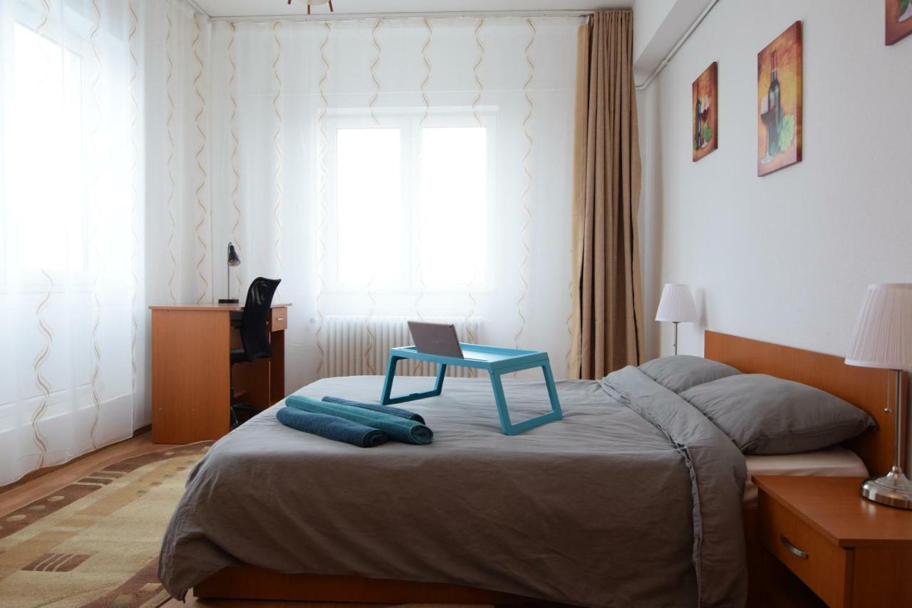 Apartamento Resedinta Lui Calin Bucarest Exterior foto